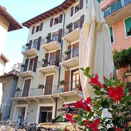 Casa Nataly Bed & Breakfast Torbole Sul Garda Exterior foto