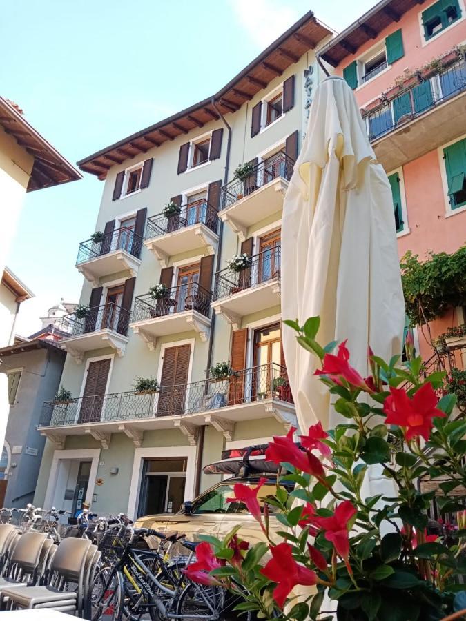 Casa Nataly Bed & Breakfast Torbole Sul Garda Exterior foto