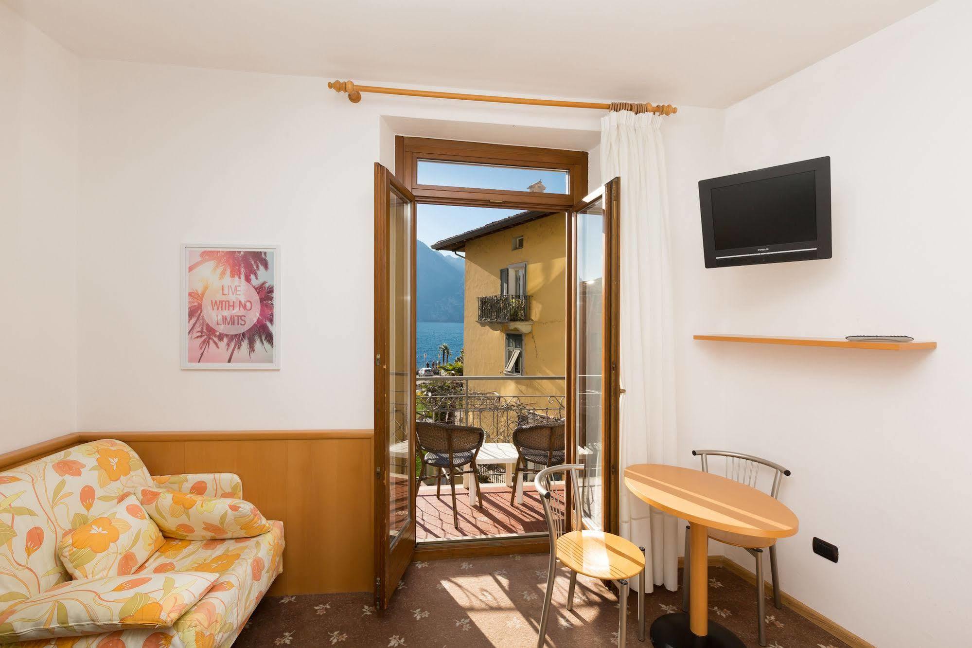 Casa Nataly Bed & Breakfast Torbole Sul Garda Exterior foto