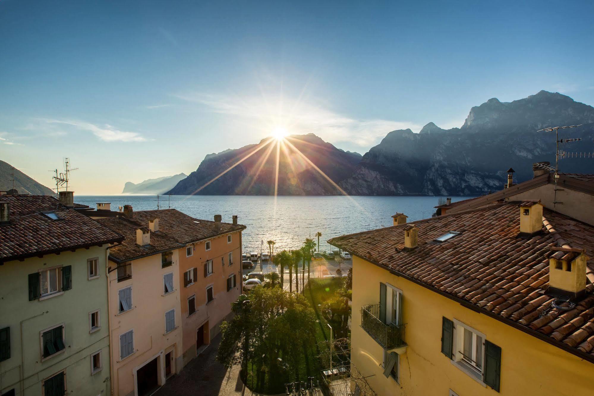 Casa Nataly Bed & Breakfast Torbole Sul Garda Exterior foto